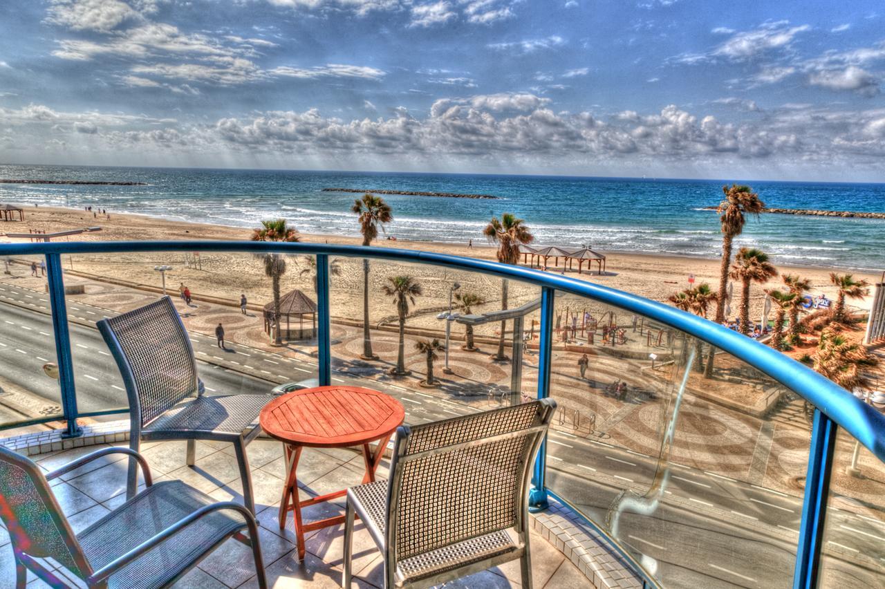 Apartment M Sea Suites - By The *