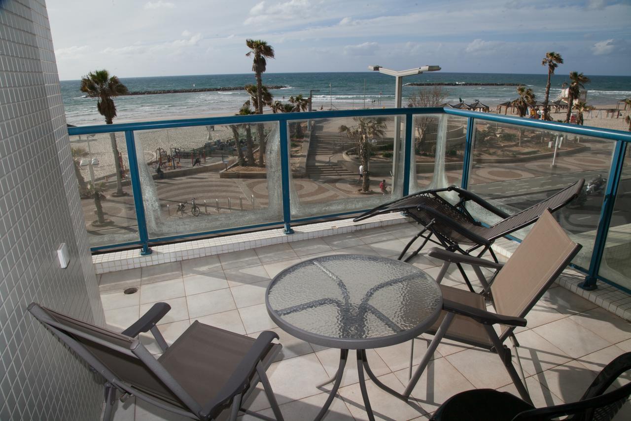 M Sea Suites - By The Apartment Tel Aviv