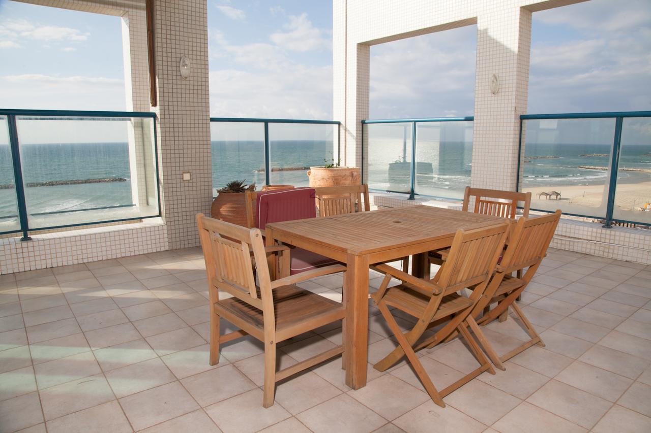 M Sea Suites - By The *