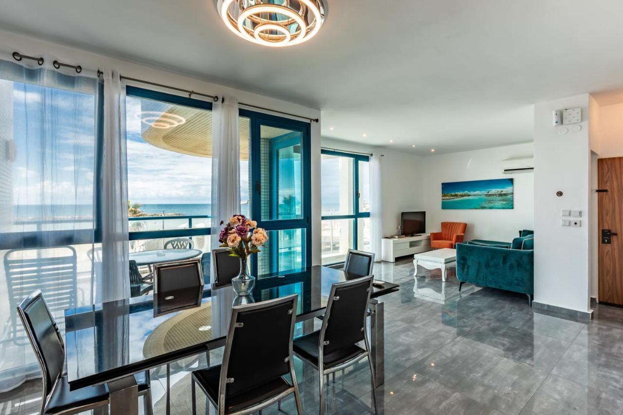 M Sea Suites - By The Tel Aviv